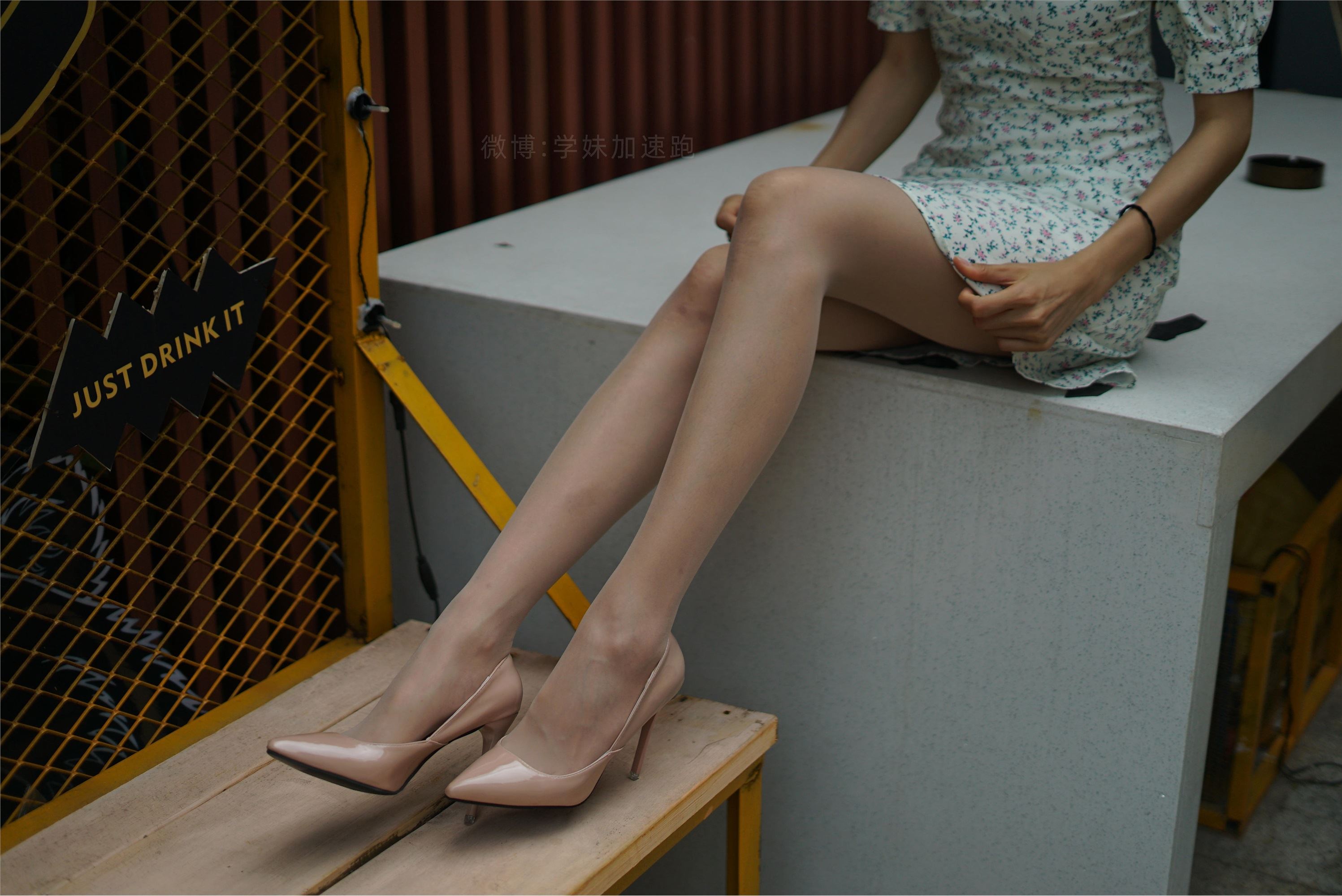 学妹加速跑 XM062《美得很过分-盘盘》